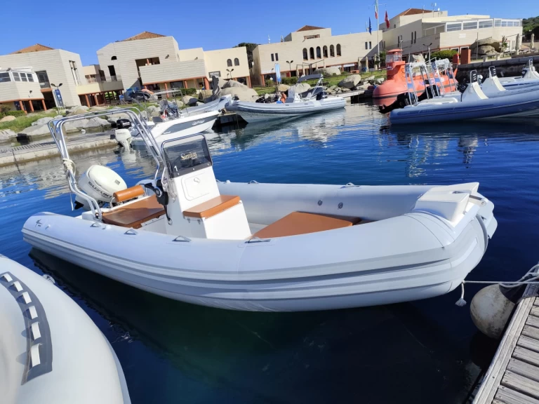 ATMARINE 59 At 5.9 (2) de alquiler a Villasimius