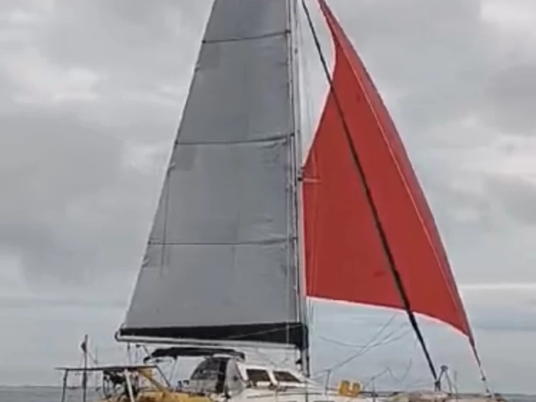 Alquiler Catamarán Outremer con o sin  título de navegación