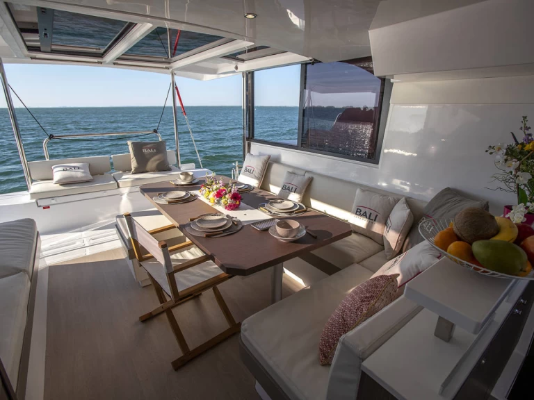 Bali Bali Catspace Voile de alquiler a Komolac