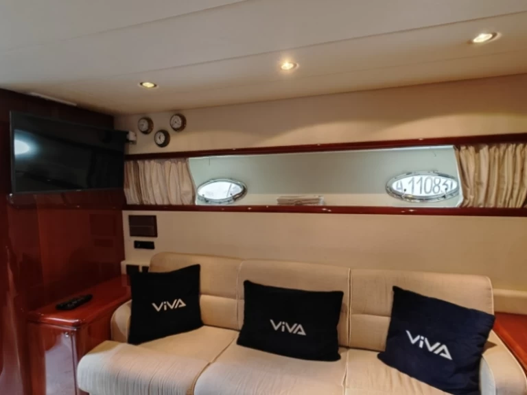 Alquiler Lancha Rizzardi con o sin  título de navegación