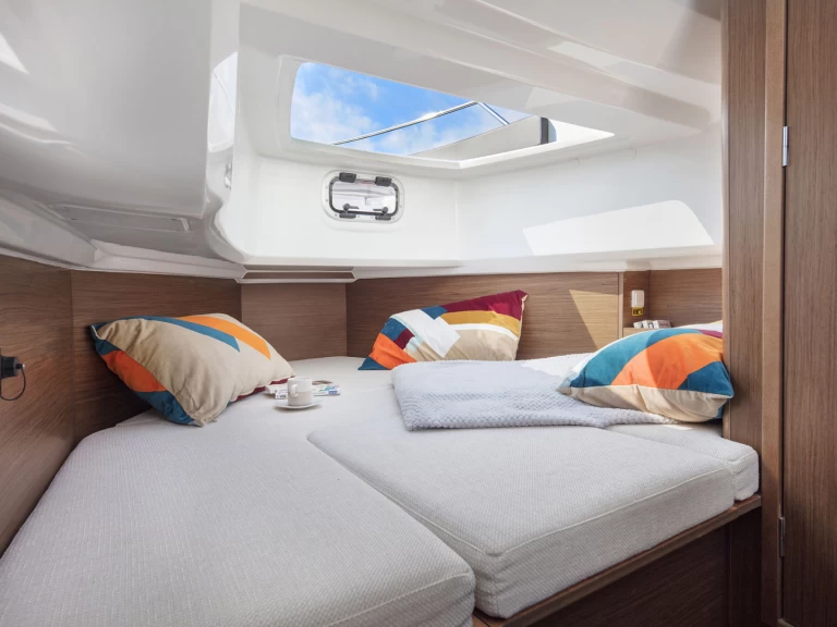 Alquiler Lancha en Port des Marines de Cogolin - Jeanneau Cap Camarat 9.0 CC