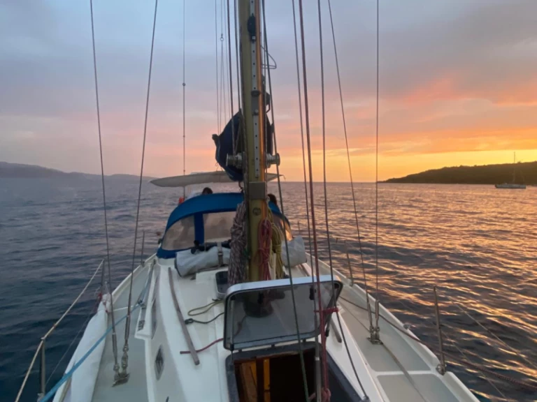 Velero para alquilar Marsella al mejor precio