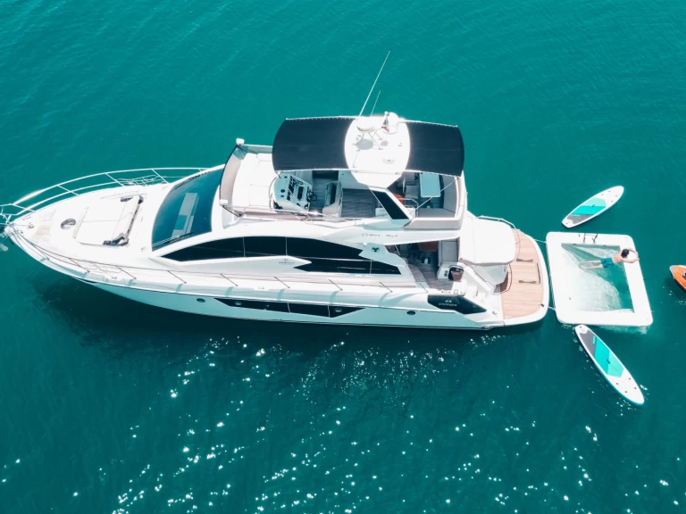 Yate de lujo para alquilar Ao Po al mejor precio