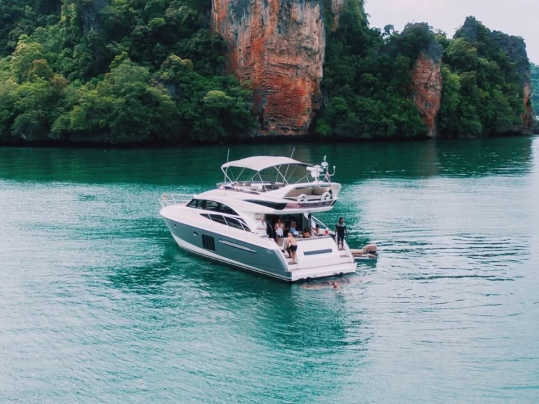 Yate de lujo para alquilar Ao Po al mejor precio