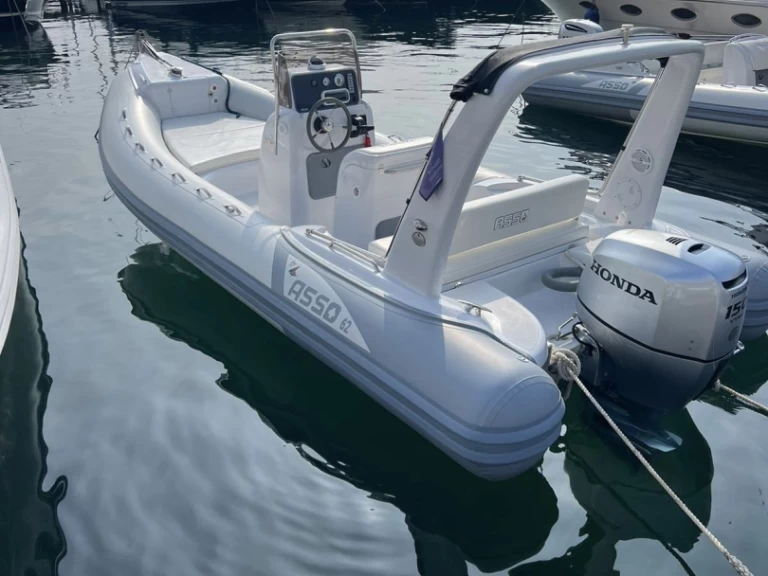 Asso 62 de alquiler a Porto di Mergellina