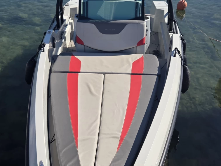 Alquiler de Saxdor Saxdor 200  en Jadrija