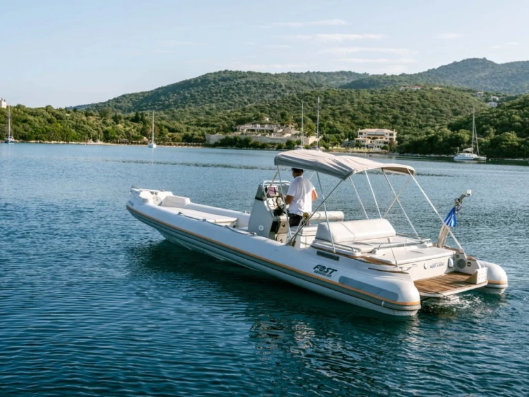 Fost Obsession 8.60 de alquiler a Sývota