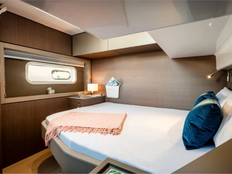 Alquiler Catamarán BALI 4.6 4 CABINES con o sin  título de navegación