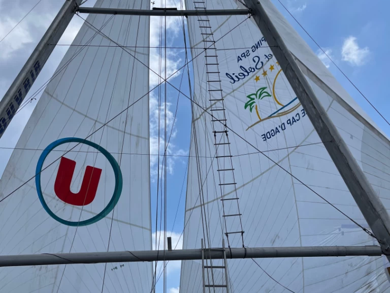 Catamarán para alquilar Ayia Napa Marina al mejor precio