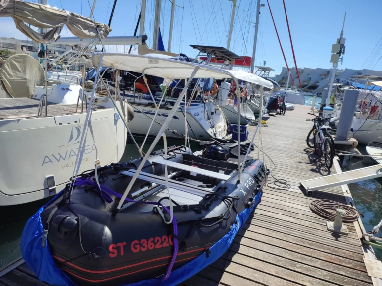 Alquiler de 3D Tender Heavy Duty 360 en Le Grau-du-Roi