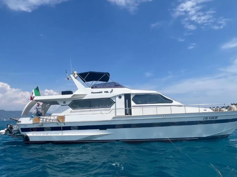 Alquiler de embarcaciones NAVARCANTIERI P20 enLa Spezia en Samboat