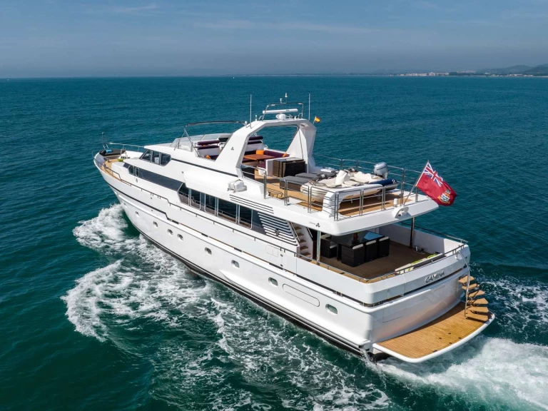 Alquiler de DE VRIES CAMENA II en Olbia