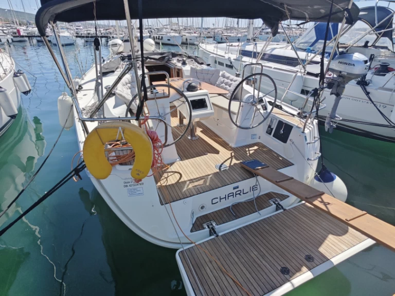 Alquiler de Bavaria Cruiser 34 en Punat