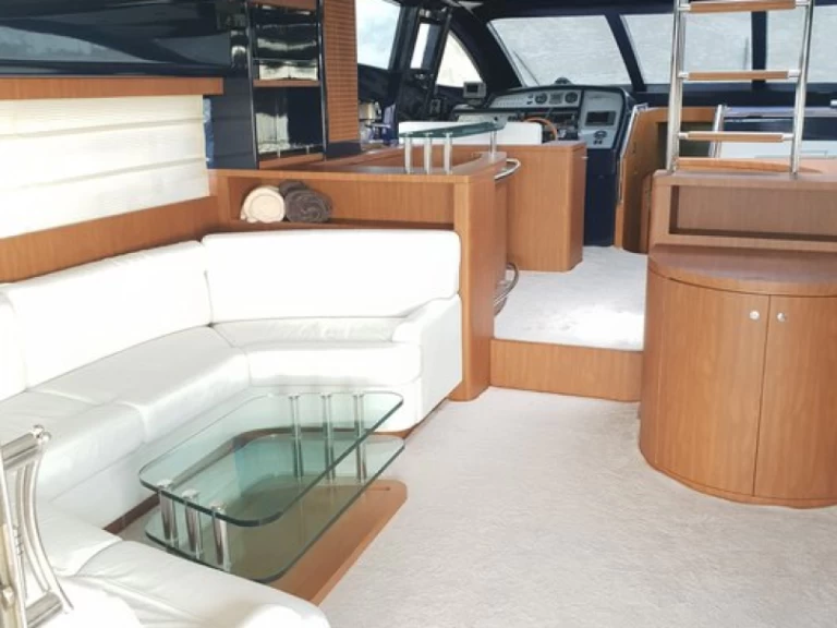 Alquiler Yate de lujo en Novigrad - Riva Riva Dolcevita 70 Super - 3 + 1 cab.