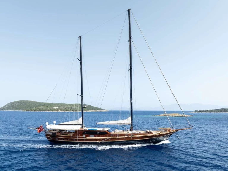 Alquiler de Yate de lujo, con o sin patrón Custom Gulet-Motor Sailor Bodrum