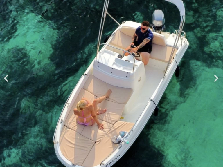 Alquiler de barcos Sant Antoni de Portmany barato de Remus 450 open