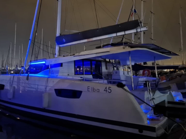 Alquiler de Catamarán, con o sin patrón Fountaine Pajot Pointe-à-Pitre