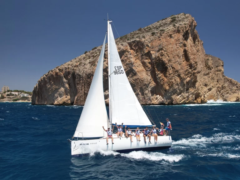 Alquiler Velero Bénéteau con o sin  título de navegación