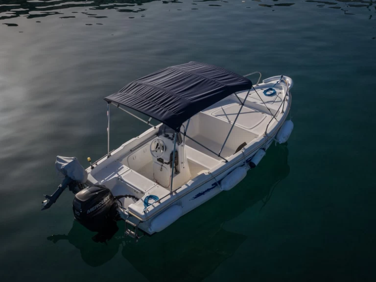 Alquiler de embarcaciones Euro marine Aiolos 500 enZante en Samboat