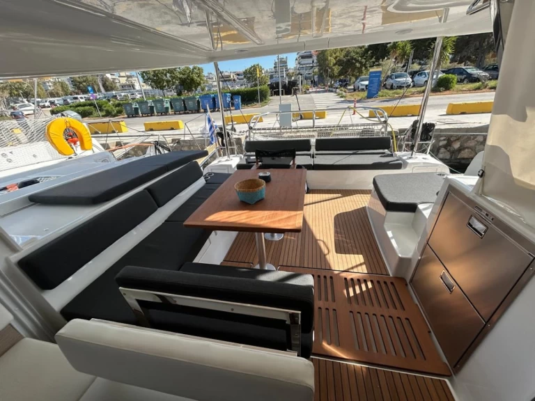 Alquiler Catamarán en Atenas - Lagoon Lagoon 43