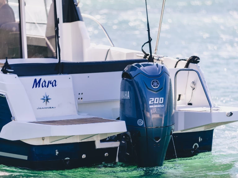 Jeanneau Merry Fisher 795 Legend de alquiler a Punat