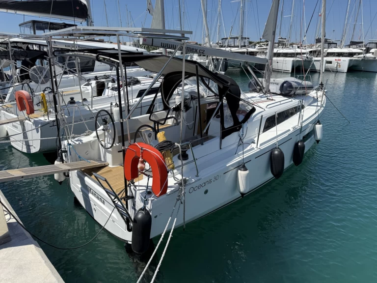 Alquiler Velero Bénéteau con o sin  título de navegación