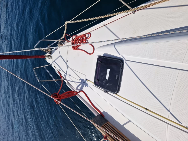 Alquiler de barcos Cavtat barato de Elan 350 Performance