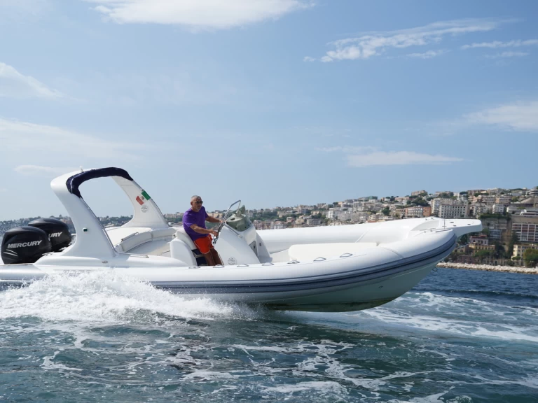 Alquiler de embarcaciones Asso Charisma enNápoles en Samboat