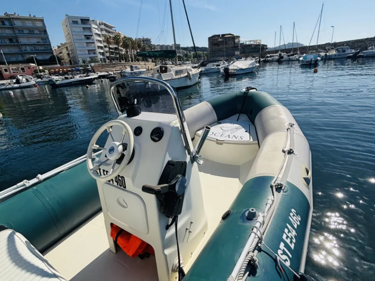 Alquiler de Bombard Ribster 500 Ocean en Toulon