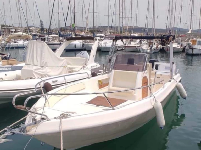 Alquiler Salerno - Terminal Boat 21 Freestyle en SamBoat