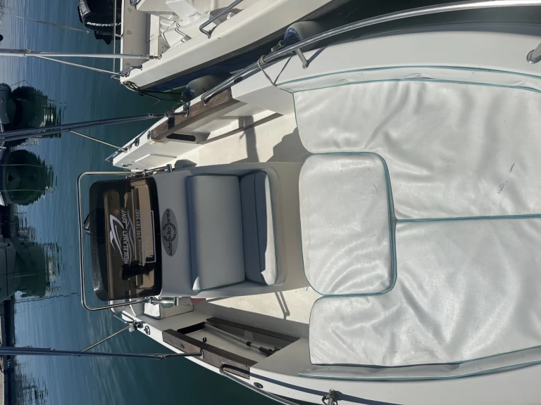 Alquiler de Lancha, con o sin patrón tecnofiber Salerno