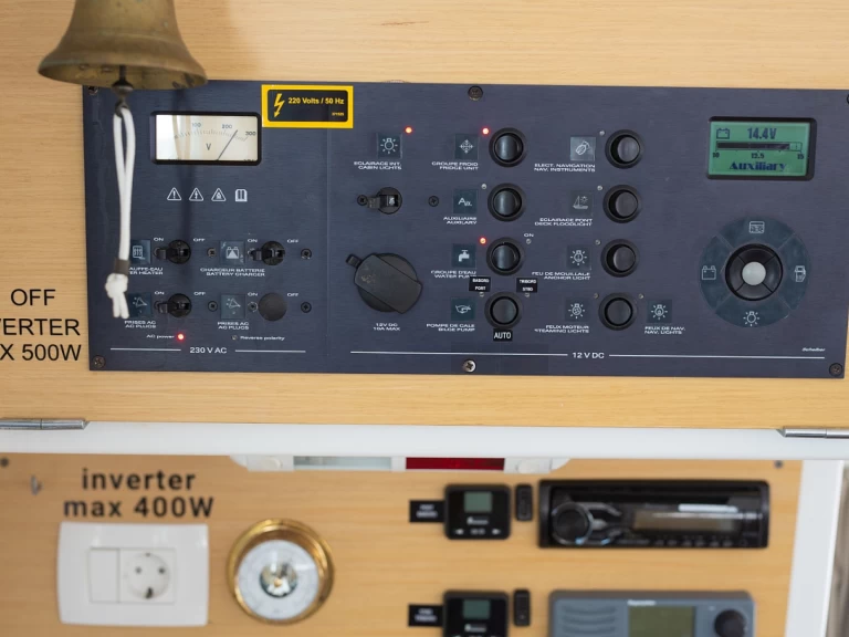 Alquiler de embarcaciones Lagoon Lagoon 380 enPunat en Samboat