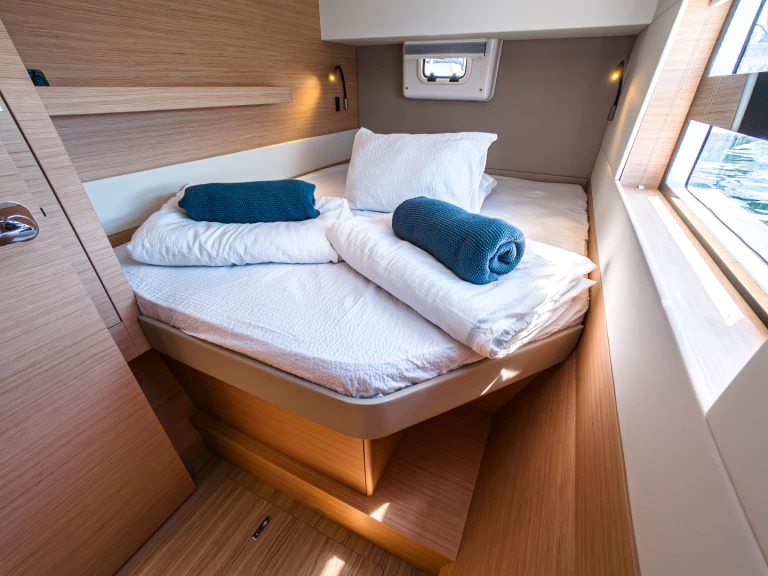 Alquiler de Catamarán, con o sin patrón Nautitech Punat