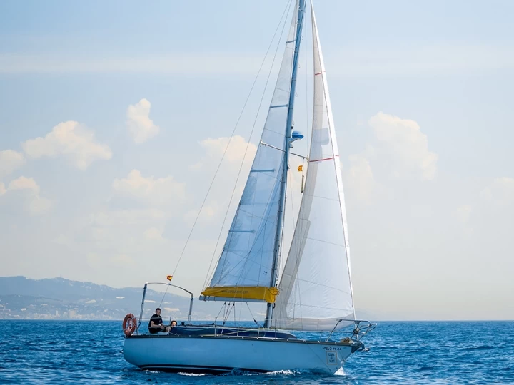 Alquiler de embarcaciones Dufour 29 enMataró en Samboat
