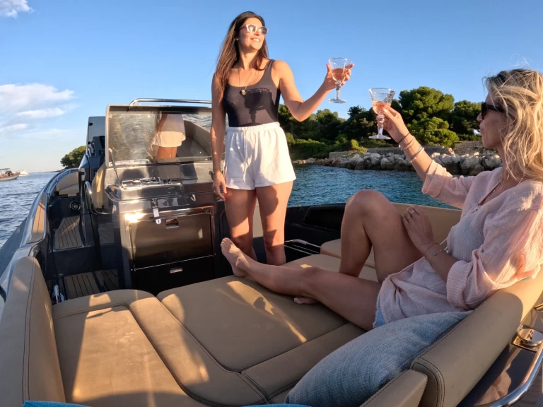 Alquiler Neumática en Cogolin - Zar ZAR 85 Sport Luxury