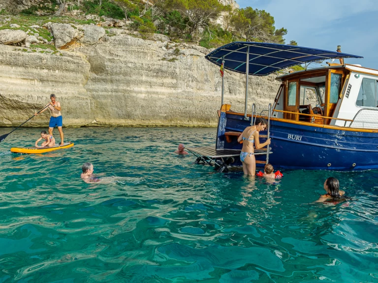 Alquiler Lancha Myabca con o sin  título de navegación
