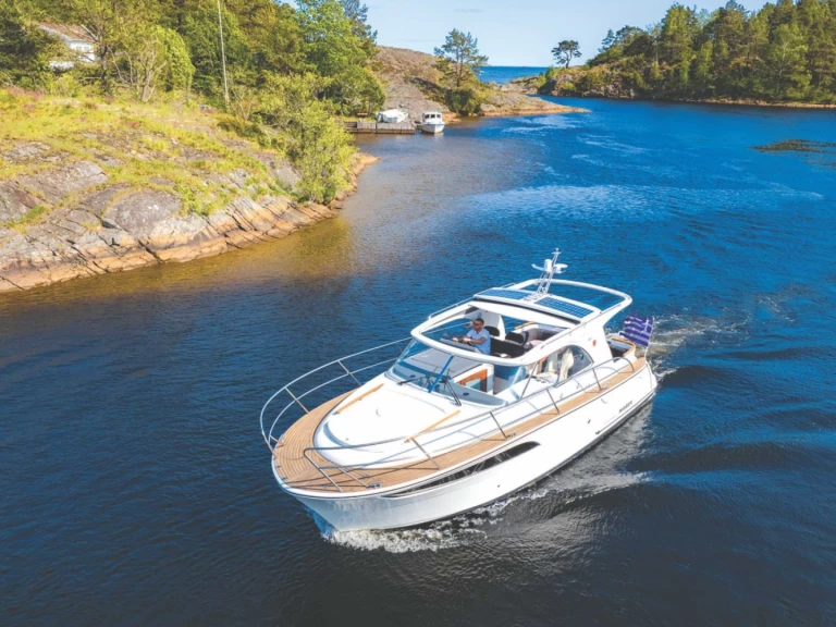 Alquiler Gouviá - Marex 310 en SamBoat