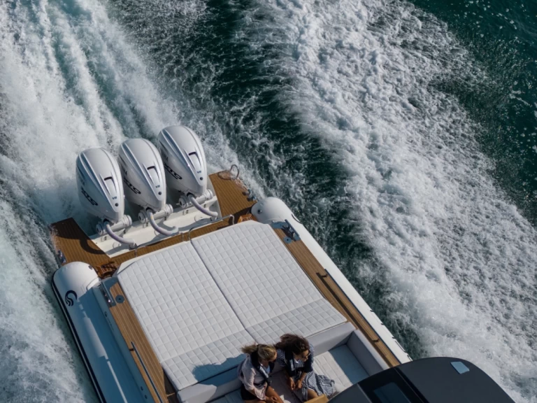 Alquiler de embarcaciones Capelli Tempest 44 enMarine de Sant'Ambrogio en Samboat