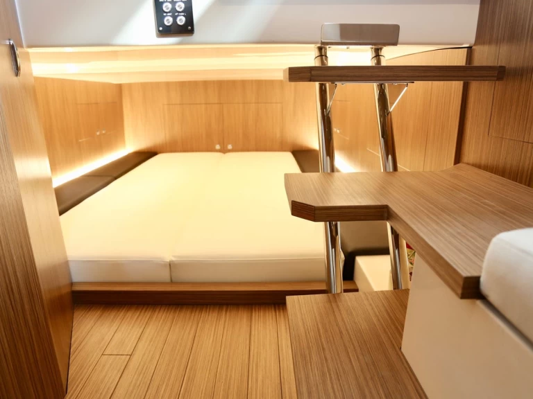 Alquiler Marine de Sant'Ambrogio - Capelli Tempest 50 en SamBoat