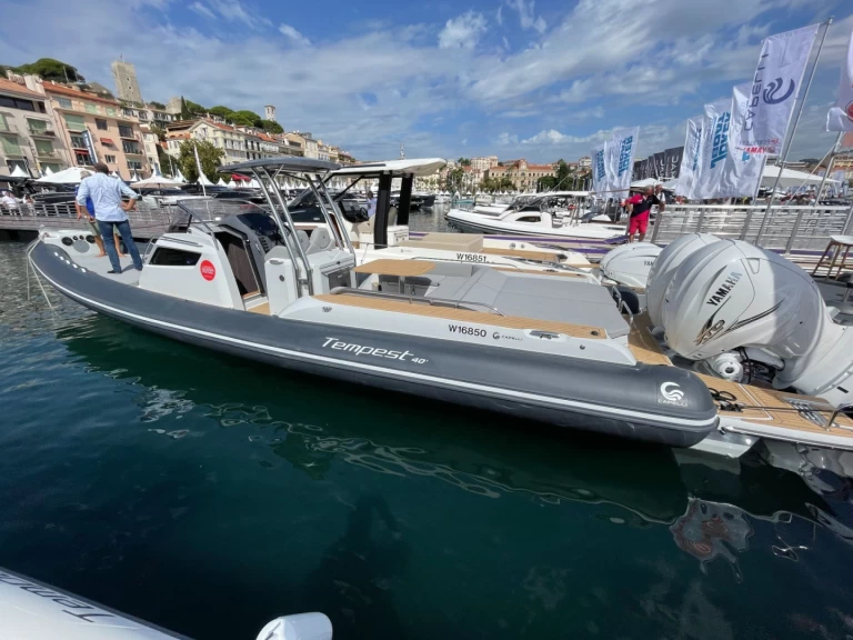 Alquiler de embarcaciones Capelli Tempest 40 enMarine de Sant'Ambrogio en Samboat