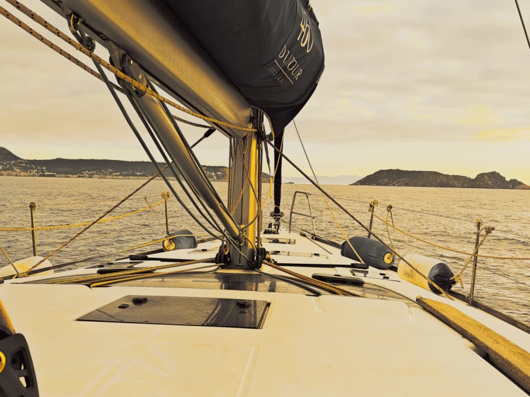 Alquiler Velero Dufour con o sin  título de navegación
