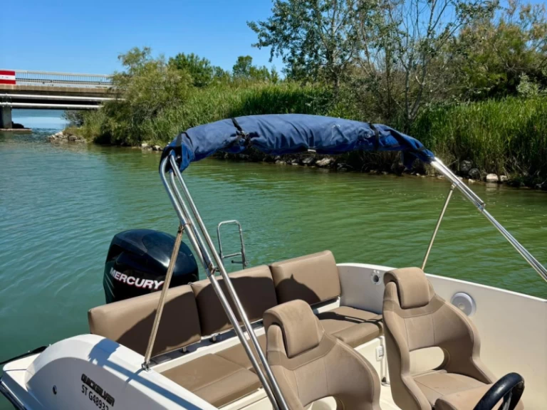 Alquiler de Lancha, con o sin patrón Quicksilver Carnon-Plage