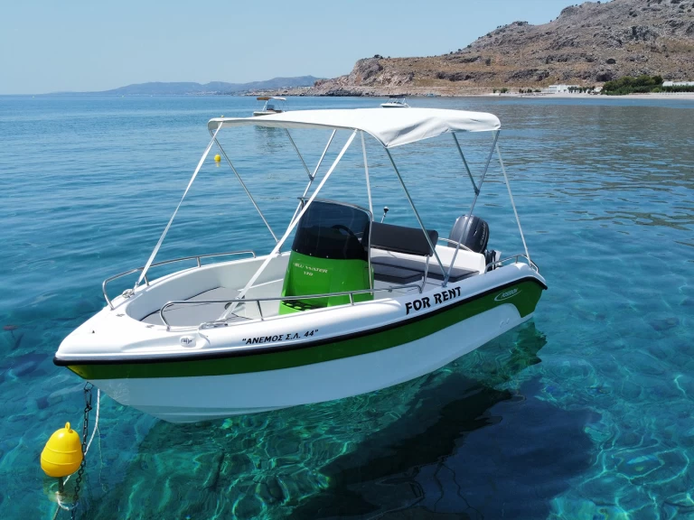 Lancha para alquilar Lárdos al mejor precio