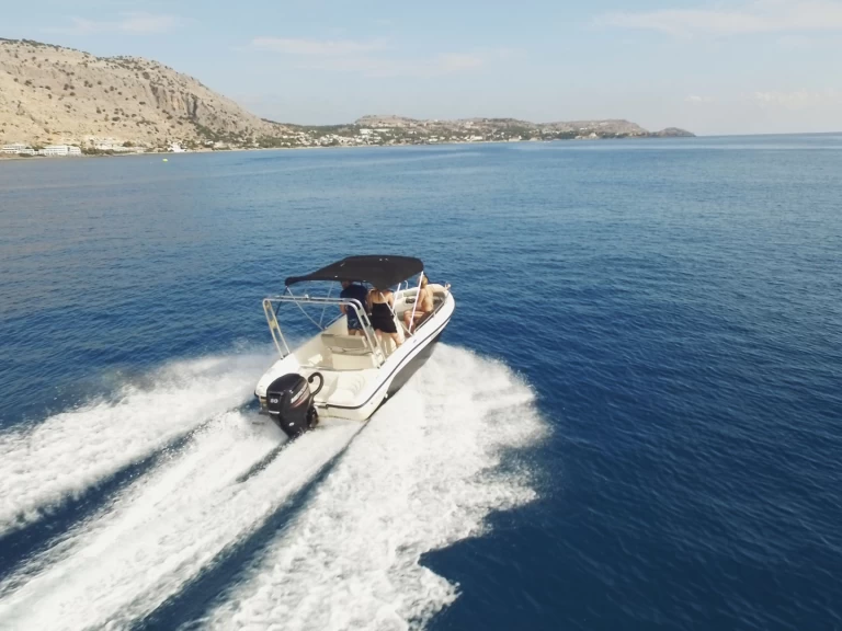 Alquiler Lancha en Lárdos - Poseidon Soverato 