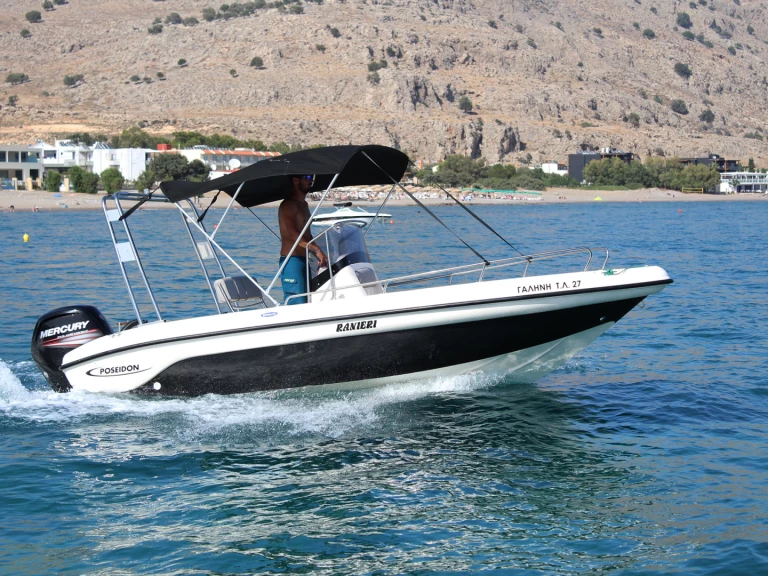 Alquiler Lancha Poseidon con o sin  título de navegación