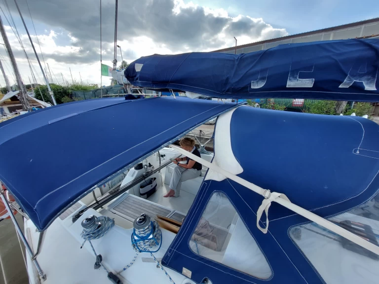 Velero para alquilar La Spezia al mejor precio