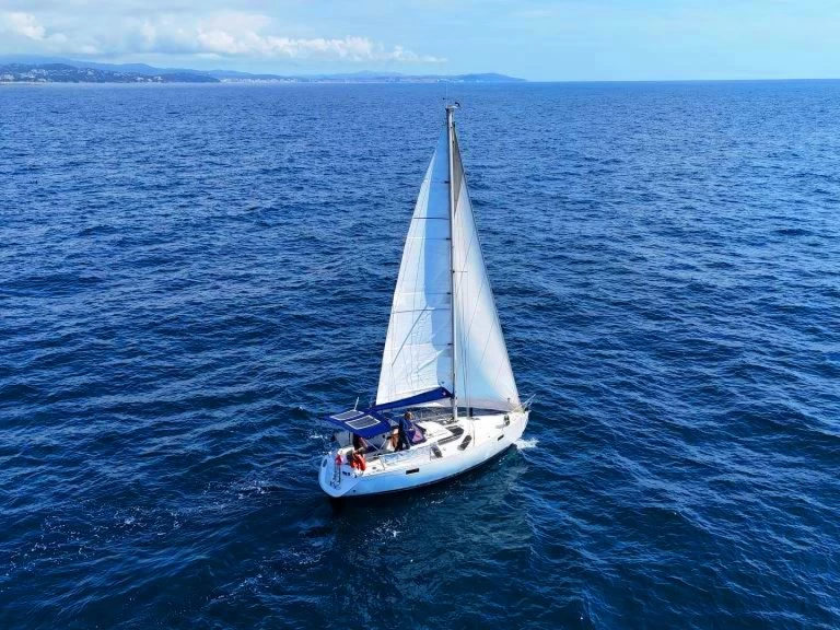 Alquiler Velero Bénéteau con o sin  título de navegación