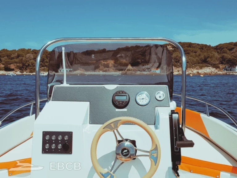 Alquiler de Lancha, con o sin patrón V2 BOATS Playa de Aro