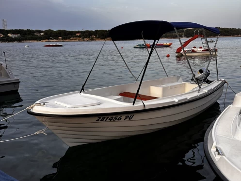 Alquiler Pula - Adria M SPORT en SamBoat