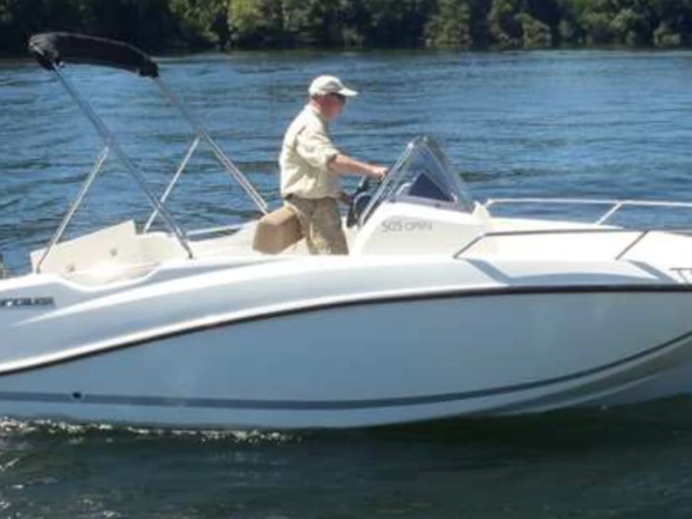 Alquiler de embarcaciones Quicksilver Activ 505 Open enMandelieu-la-Napoule en Samboat